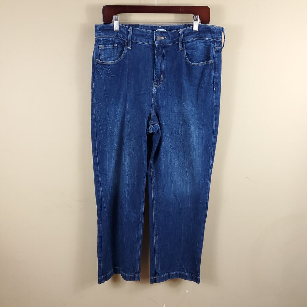 Old Navy High-Waisted Medium Wash Wide-Leg Jeans Size 14